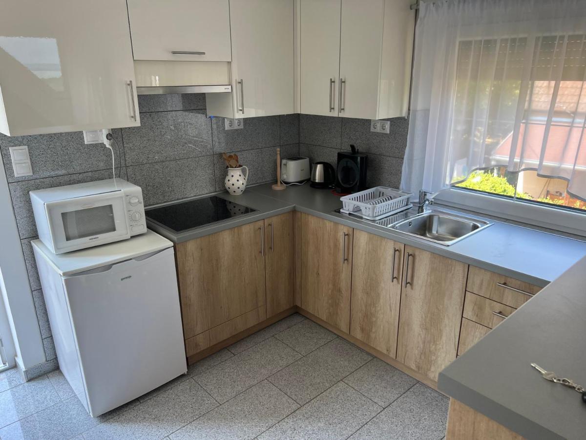 Mandula Apartmanok Badacsonytomaj Exterior foto