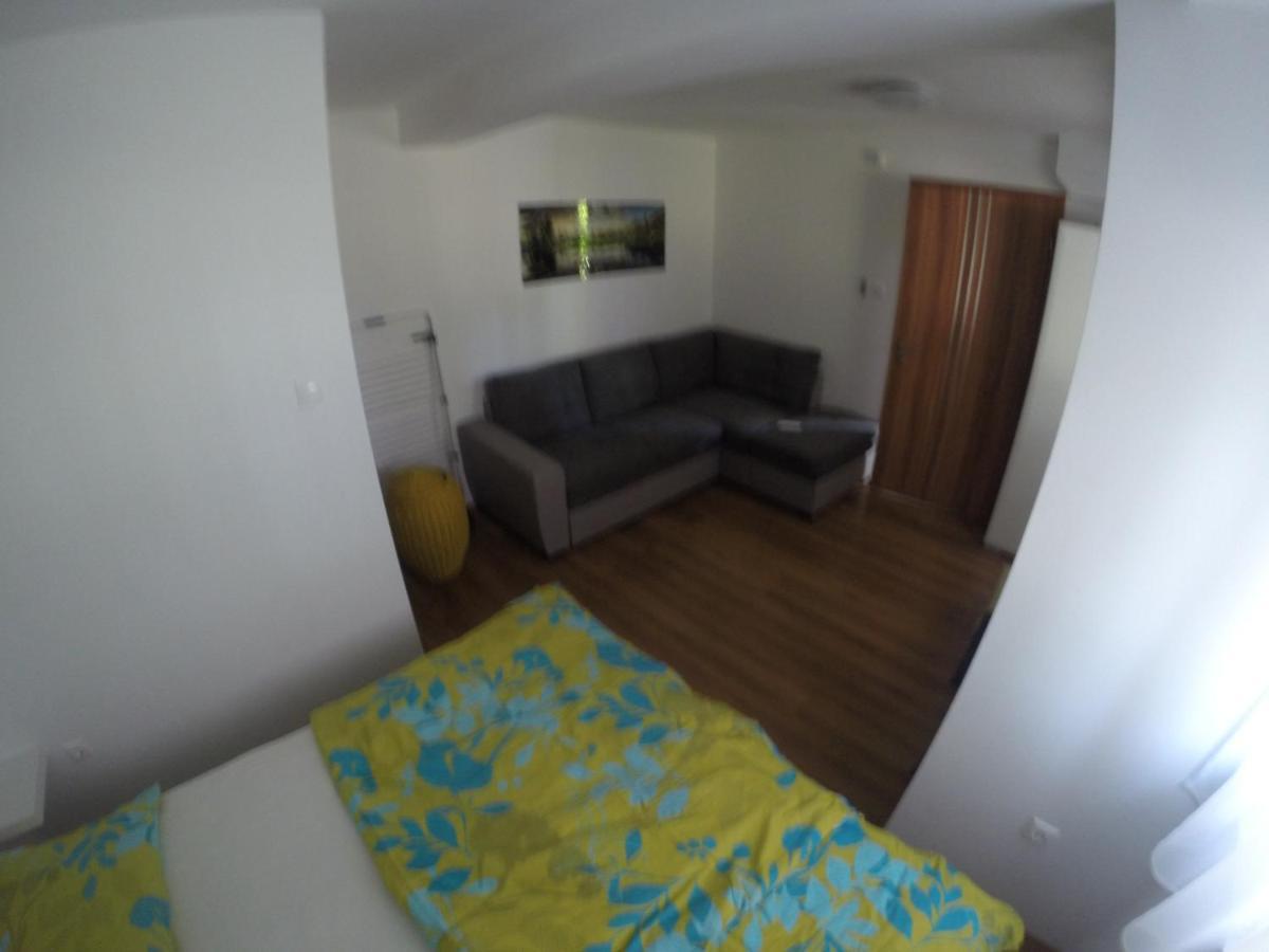 Mandula Apartmanok Badacsonytomaj Exterior foto